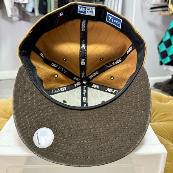 Net Era Yankee Fitted Hat - Picture 4 of 5